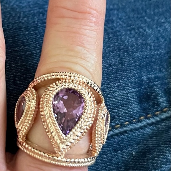 5.38 carat amethyst ring, size 7. - Picture 6 of 10